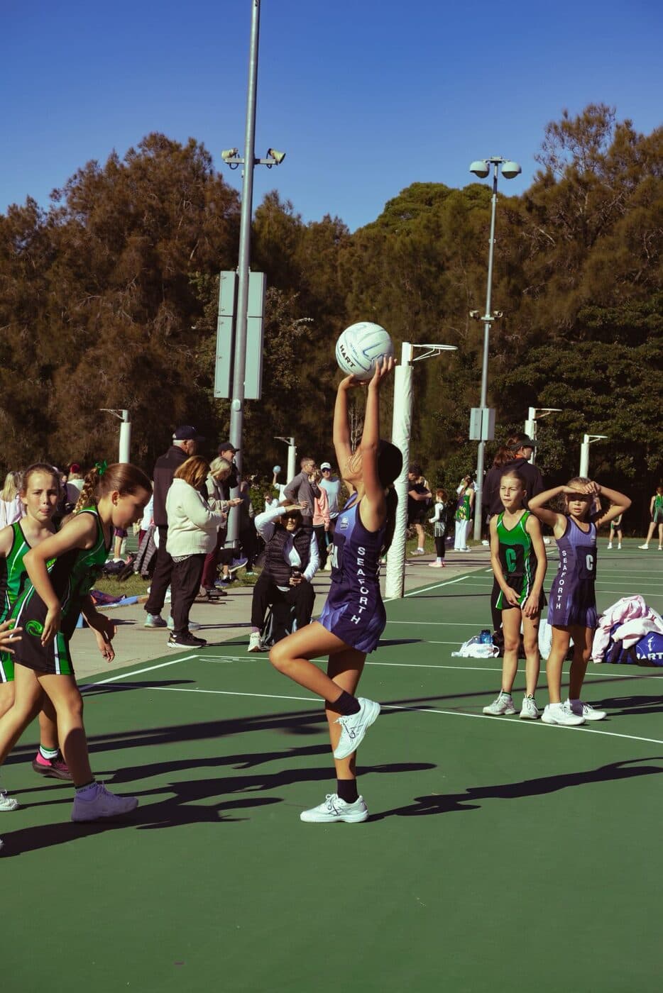 Netball on court — movement and knee injury prevention